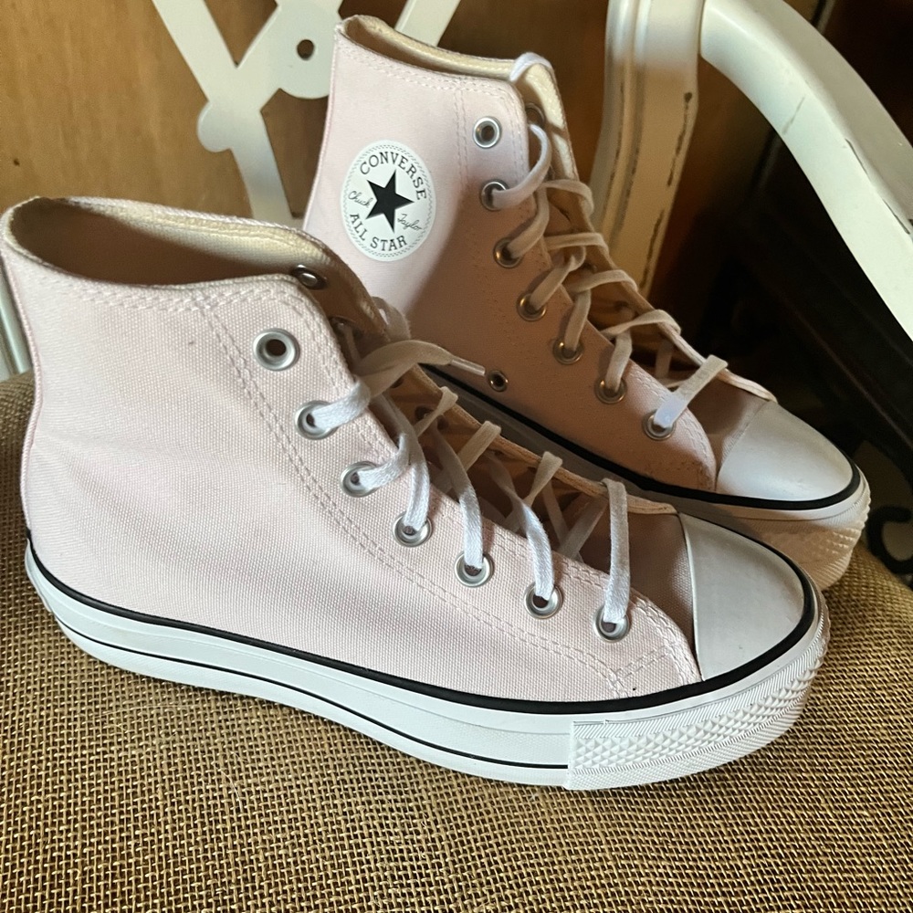 Converse platform sneakers